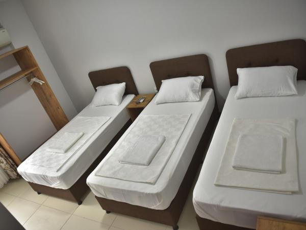 Yeşilyurt otel : photo 6 de la chambre chambre triple Économique