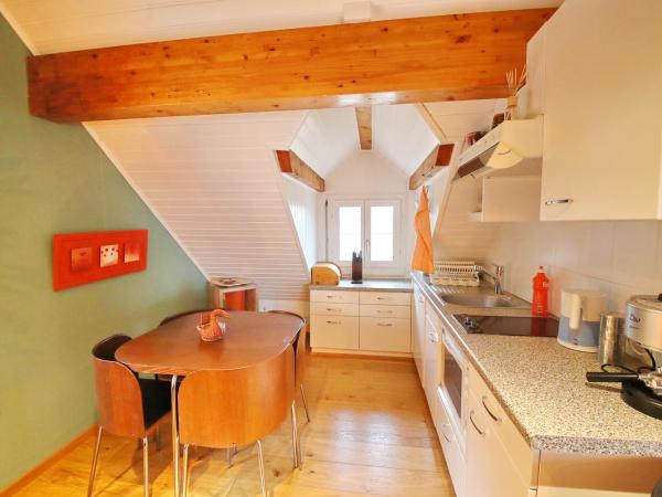 B&B Corseaux Beach & Riviera Beach : photo 2 de la chambre riviera beach | studio - vue partielle sur lac