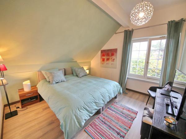 B&B Corseaux Beach & Riviera Beach : photo 3 de la chambre corseaux beach | chambre double ou lits jumeaux standard - vue partielle sur lac