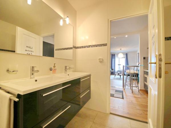 B&B Corseaux Beach & Riviera Beach : photo 6 de la chambre riviera beach | appartement 1 chambre - vue sur jardin et lac