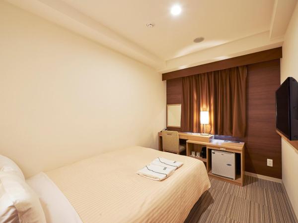 Sotetsu Fresa Inn Kanda-Otemachi : photo 3 de la chambre petite chambre double - non-fumeurs