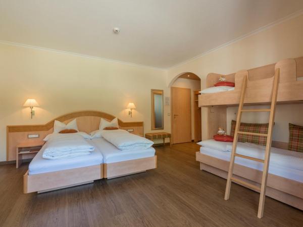 Alpenresort Eienwäldli Engelberg : photo 2 de la chambre chambre double supérieure