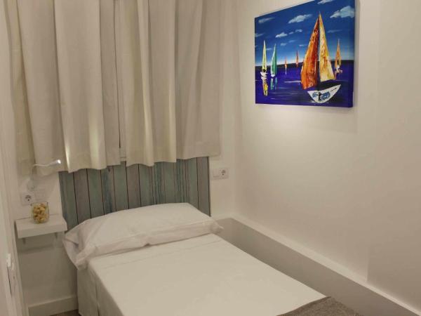 Hostal royal begoña : photo 3 de la chambre chambre simple deluxe