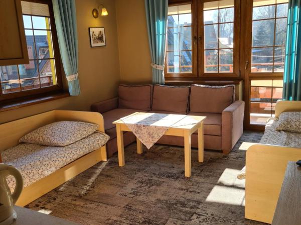 W Zakopanem Hej : photo 4 de la chambre chambre quadruple - vue sur montagnes