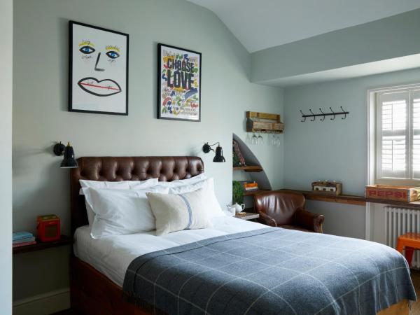Artist Residence Brighton : photo 1 de la chambre petite chambre double