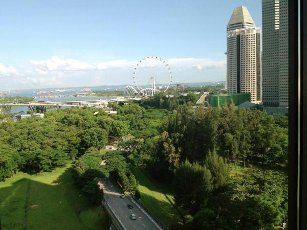 Pan Pacific Serviced Suites Beach Road, Singapore : photo 2 de la chambre appartement 1 chambre premium - vue sur ville