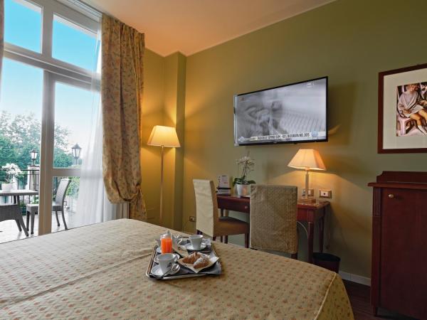 Savoia Hotel Regency : photo 3 de la chambre chambre double ou lits jumeaux deluxe avec balcon