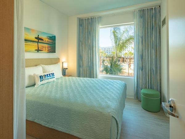 Universal's Endless Summer Resort - Dockside Inn and Suites : photo 4 de la chambre suite 2 chambres (entrée anticipée au parc incluse*)