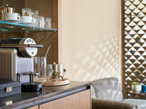 Herbert Park Hotel and Park Residence : photo 5 de la chambre studio avec canapé-lit