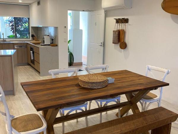 Bay Royal Apartments : photo 4 de la chambre superior two-bedroom apartment with courtyard - ground floor (apt 6)