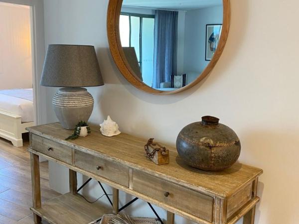 Bay Royal Apartments : photo 8 de la chambre superior two-bedroom apartment with sea view (apt 16)