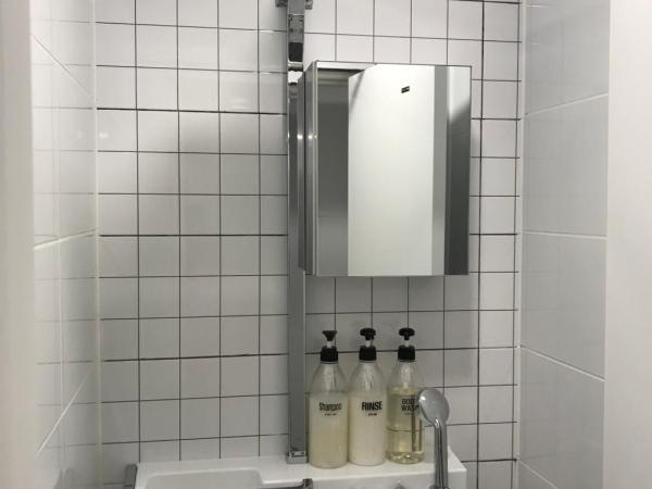 Seoulite Inn Myeongdong Formerly - Step Inn Myeongdong 2 : photo 2 de la chambre lit dans dortoir pour femmes de 4 lits