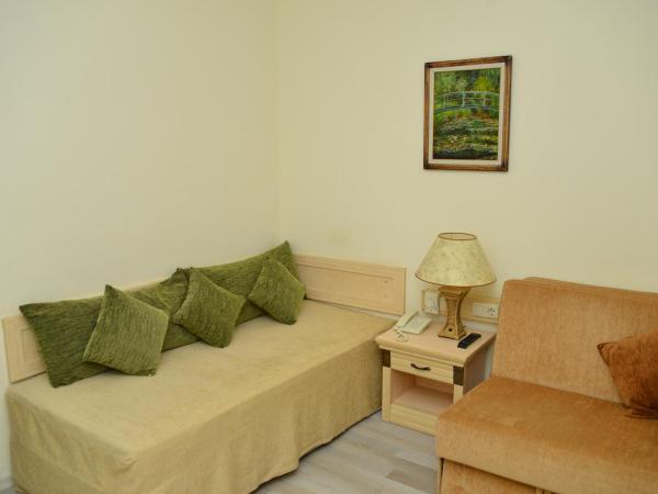 Grand Yazici Club Turban Termal : photo 9 de la chambre chambre familiale (4 adultes)