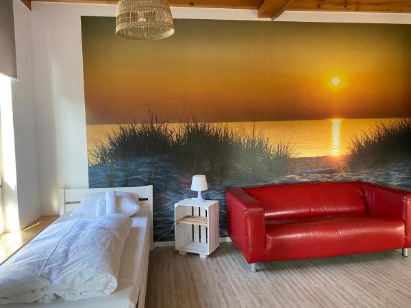 My Brand Boardinghouse Hamburg Volksdorf : photo 4 de la chambre chambre familiale avec salle de bains commune