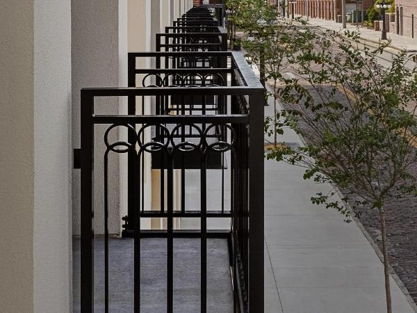 Hotel Haya : photo 3 de la chambre chambre lit king-size avec balcon