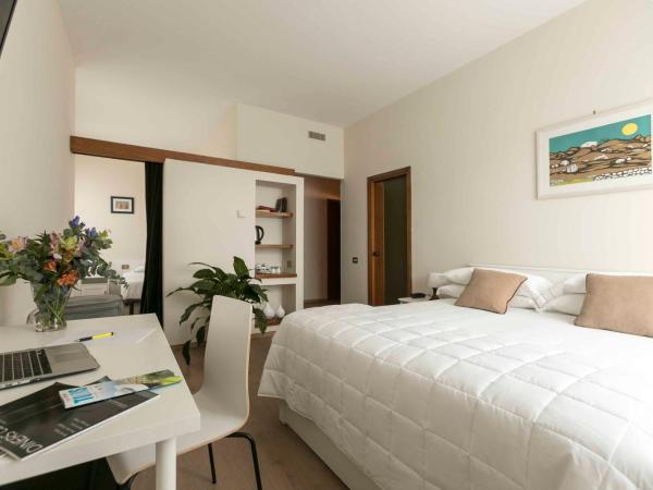 Residence Porta Al Prato : photo 2 de la chambre chambre double ou lits jumeaux supérieure