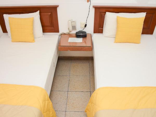 Hotel Camba : photo 4 de la chambre chambre double avec 2 lits simples