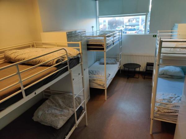 SM Hostel : photo 2 de la chambre lit dans dortoir pour femmes de 6 lits