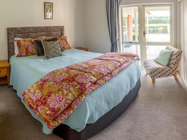 Gem bed and breakfast : photo 1 de la chambre chambre lit queen-size - vue sur jardin