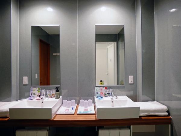 La'gent Hotel Osaka Bay : photo 5 de la chambre deluxe six - non-smoking