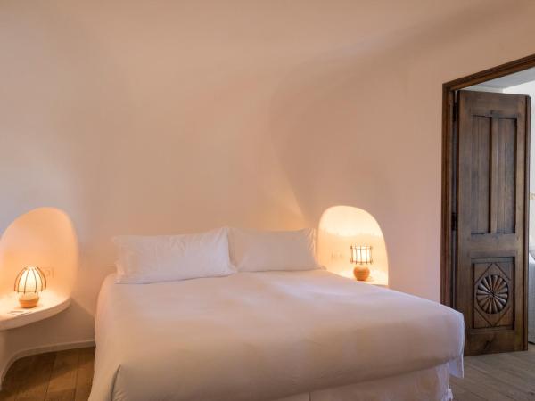 Grand Hôtel De Cala Rossa & Spa Nucca : photo 2 de la chambre suite junior familiale