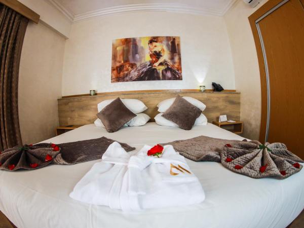 Mabrouk Hotel and Suites- Adult only : photo 5 de la chambre chambre double