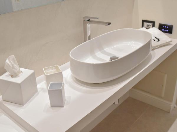 The Unique : photo 8 de la chambre suite avec balcon