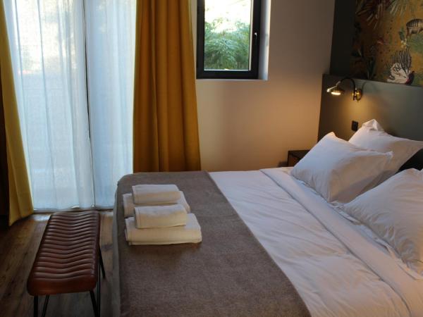 Maison Caju - La Rochelle : photo 10 de la chambre chambre lit king-size