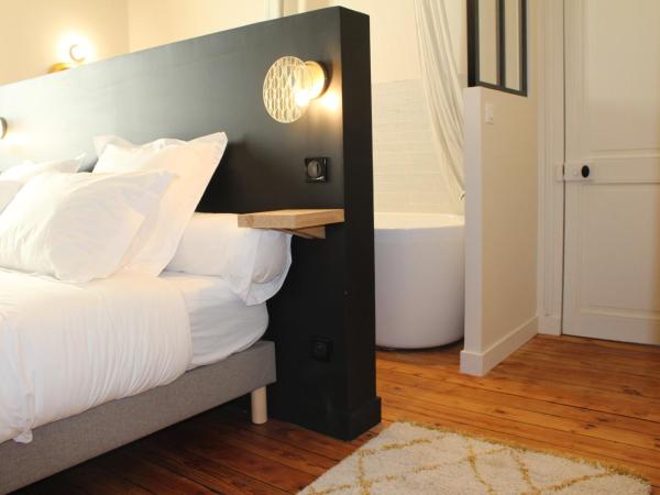 Maison Caju - La Rochelle : photo 9 de la chambre chambre lit king-size