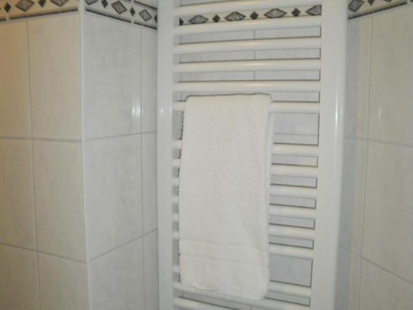 Hotel Amadeus Central : photo 3 de la chambre chambre triple confort