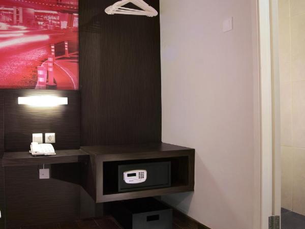 favehotel Graha Agung Surabaya : photo 3 de la chambre chambre double ou lits jumeaux standard