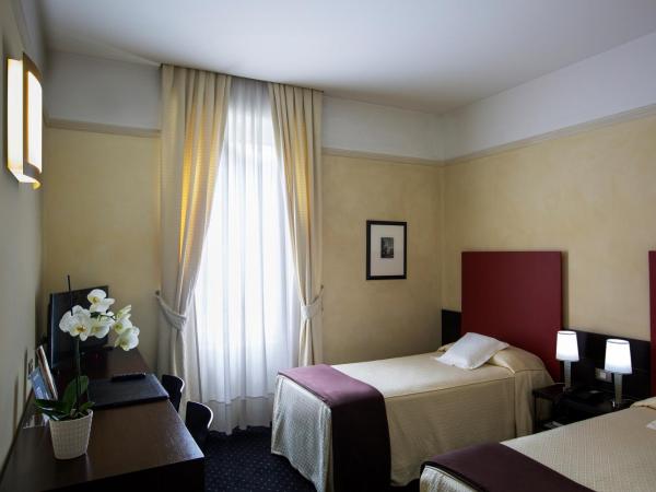 Hotel Colombia : photo 2 de la chambre chambre lits jumeaux