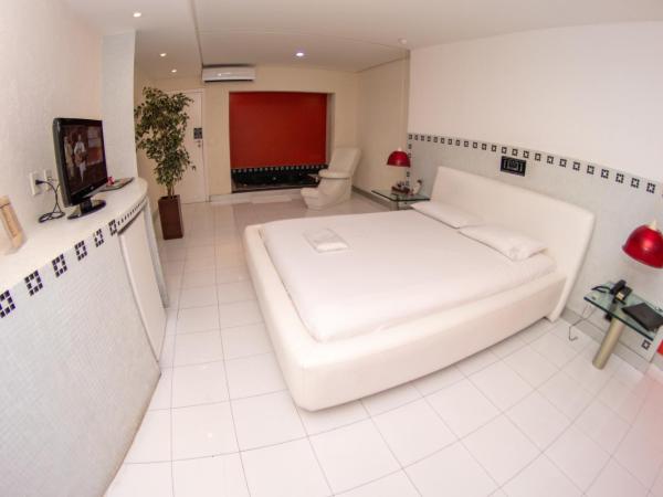 Motel Del Rey : photo 2 de la chambre suite supérieure 