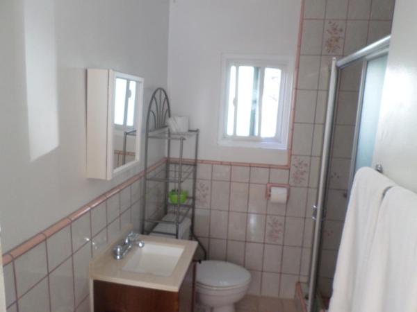 Rest Haven Motel : photo 3 de la chambre chambre familiale