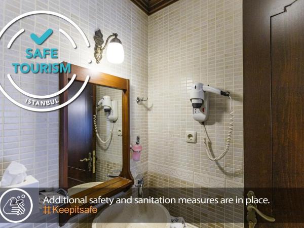 Best Point Hotel-Old City Sultanahmet : photo 9 de la chambre chambre familiale avec hammam privé - 30 m²