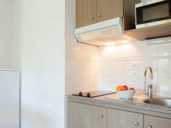 Comfort Aparthotel Cannes Mandelieu : photo 4 de la chambre appartement 1 chambre