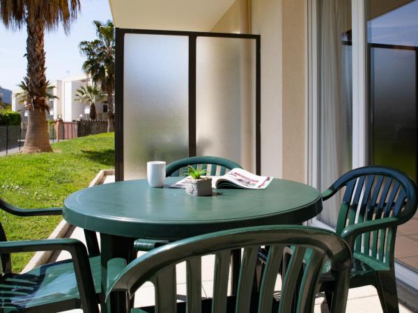 Comfort Aparthotel Cannes Mandelieu : photo 9 de la chambre appartement 1 chambre