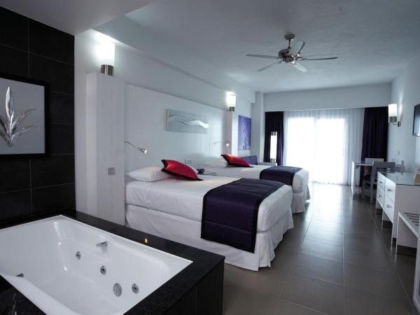 Riu Palace Peninsula - All Inclusive : photo 2 de la chambre suite junior 