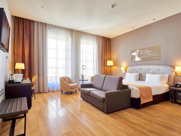 Eurostars Patios de Cordoba : photo 6 de la chambre chambre double avec lit d'appoint