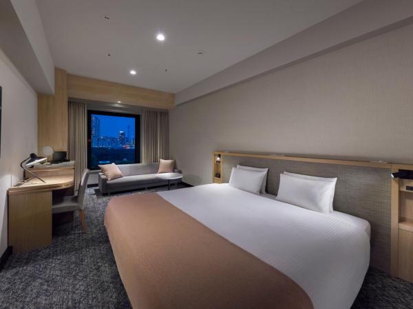 Hotel Villa Fontaine Grand Tokyo-Shiodome : photo 2 de la chambre chambre lit king-size de luxe 