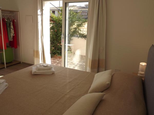 Flamingo Guest House- Rooms : photo 2 de la chambre chambre double