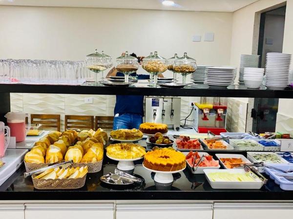 Hotel Praça da Árvore : photo 4 de la chambre suite standard