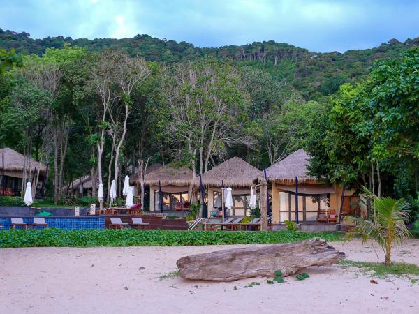 LaLaanta Hideaway Resort : photo 9 de la chambre bungalow deluxe - vue sur mer