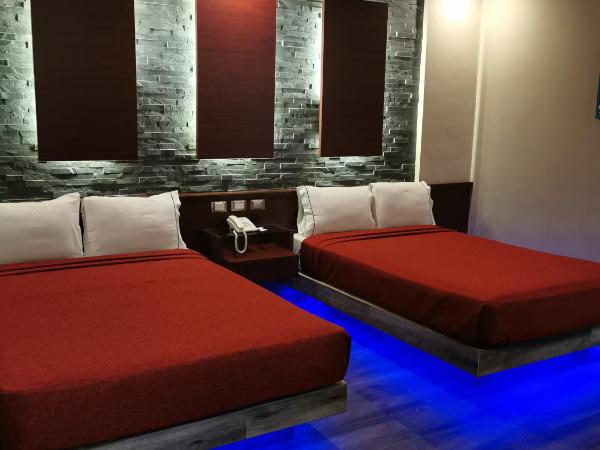 Hotel Plaza Arteaga : photo 1 de la chambre chambre double