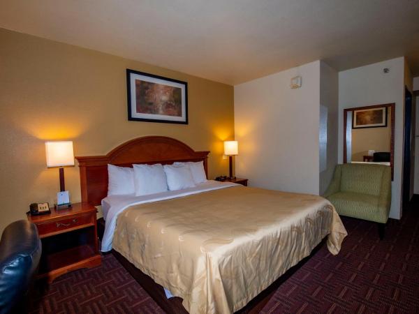 Quality Inn Colorado Springs South : photo 1 de la chambre queen room first floor - accessible/non-smoking