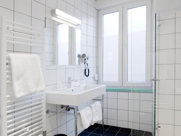 Hôtel Graffalgar : photo 6 de la chambre chambre lits jumeaux