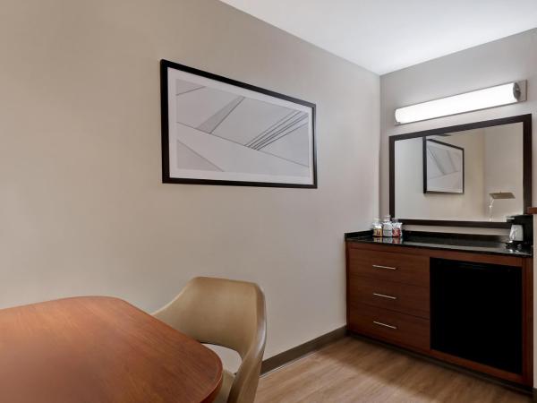 Hyatt Place San Antonio North Stone Oak : photo 7 de la chambre chambre lit king-size avec canapé-lit - Étage supérieur