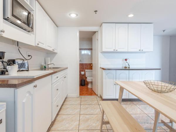 Girasole Rentals : photo 8 de la chambre suite - vue sur ville