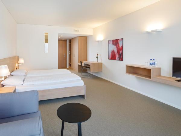 Newstar Hotel (Free Parking) : photo 1 de la chambre chambre double supérieure