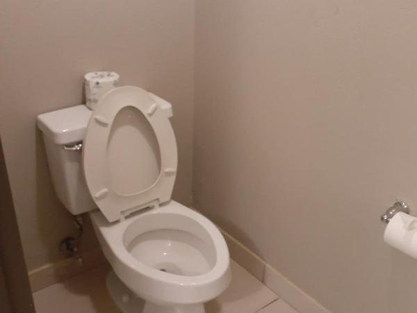 Sleep Inn & Suites BWI Airport : photo 6 de la chambre suite lit king-size avec canapé-lit - non-fumeurs